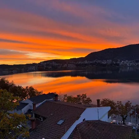 Apartament Maison Du Kastoria