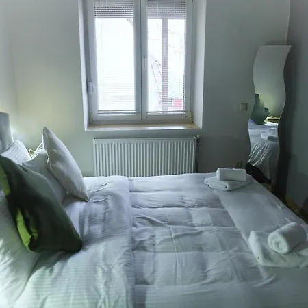 Maison Du Apartment