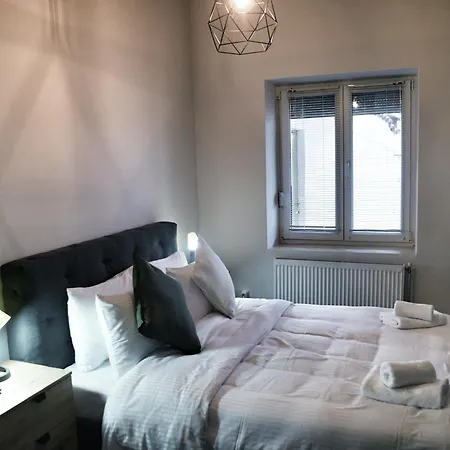 Maison Du * Kastoria