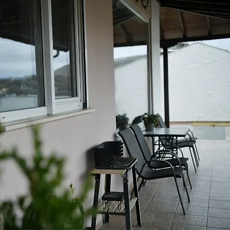 Maison Du Apartment *